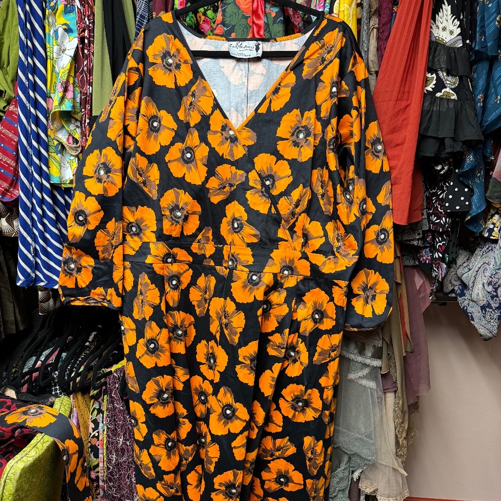 Lady Voluptuous Orange Poppy Dress, size 26/28